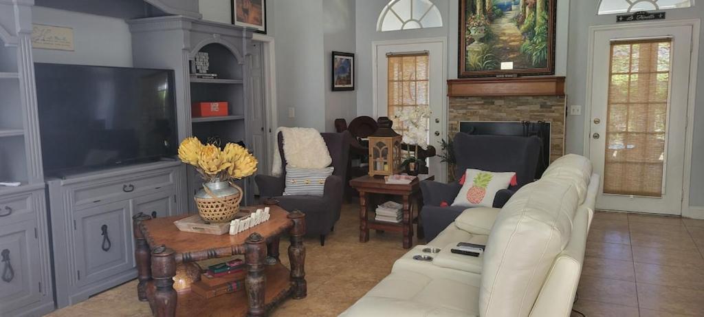 Charming Country Retreat Home Clermont Ngoại thất bức ảnh